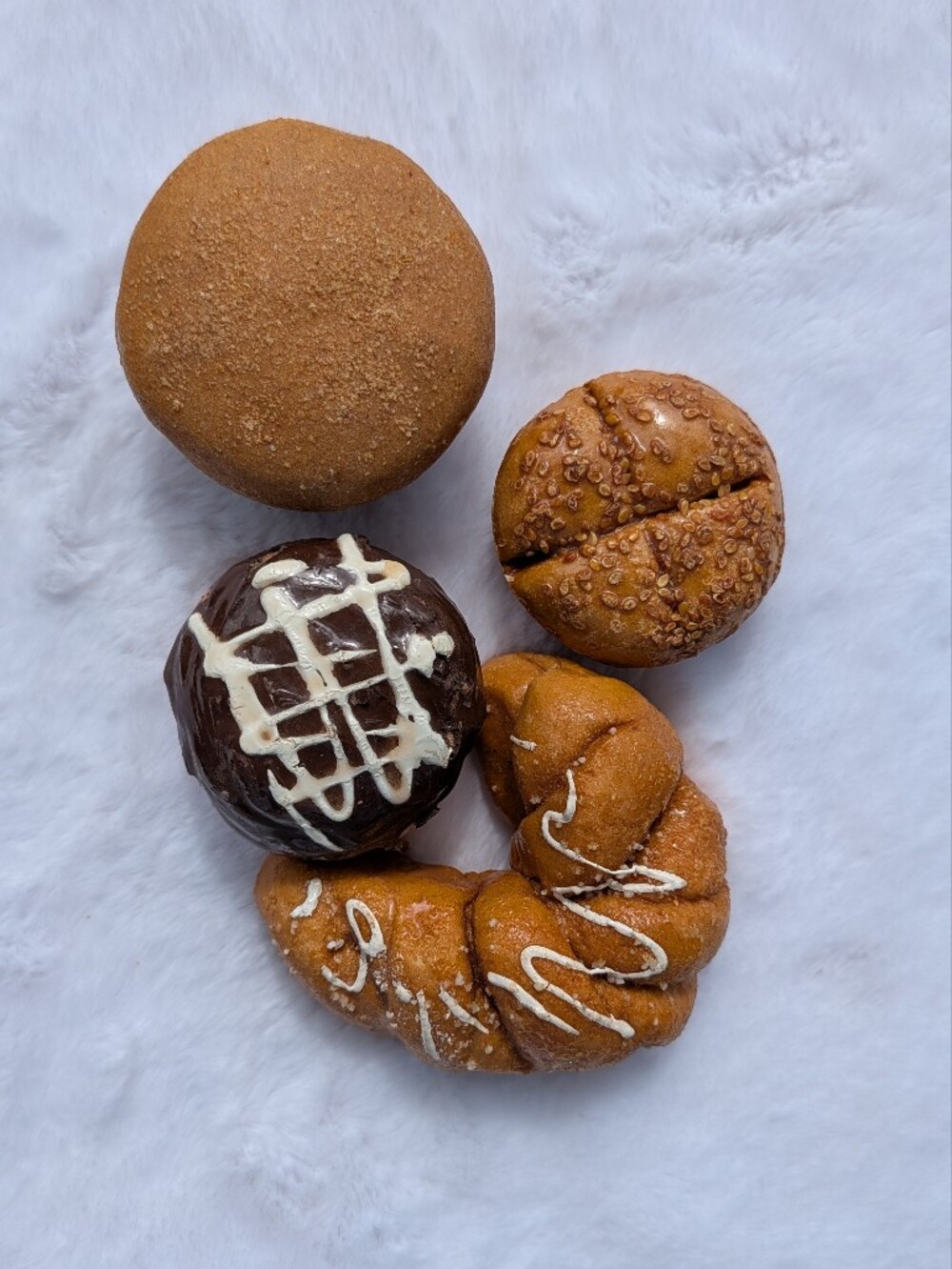 Baking Crafts Life Like Pastries 4 Artificial PCs 3 Muffins 1 Croissant Fake